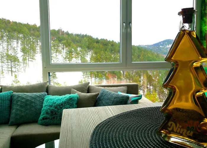 Nina Jezero * Divčibare